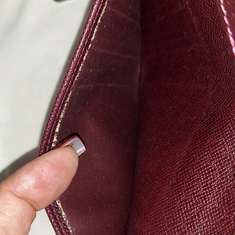 Louis Vuitton Long Taiga Plum  Leather Wallet Card Bifold Checkbook - Picture 7 of 7